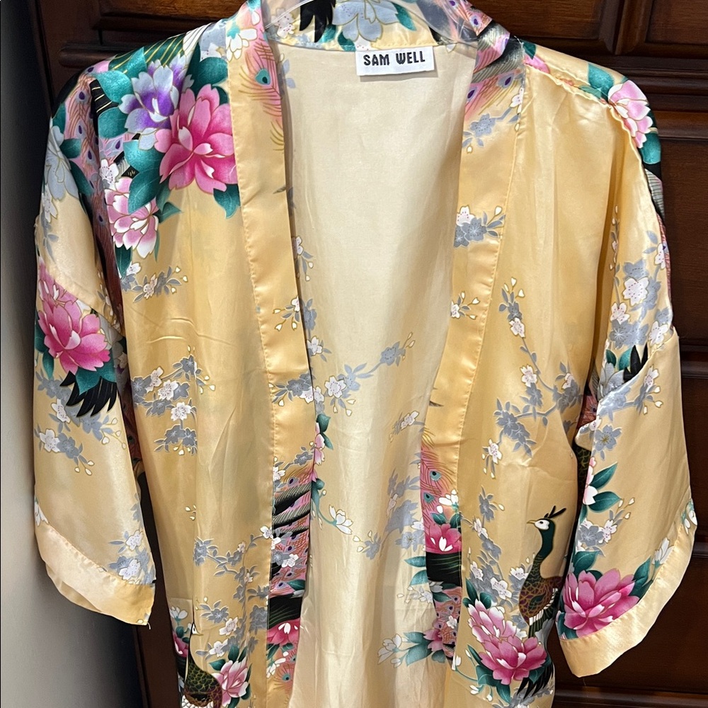 Women's Floral Kimono robe - Cream